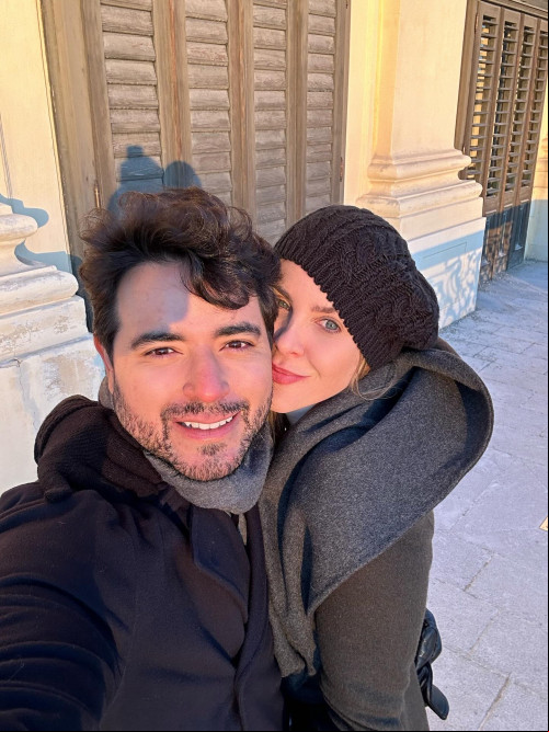 #DiadosNamorados - Hoje (12) Breno Marques & Josi Girardelo curtem juntinhos o Dia dos Namorados. Chics!!! - (Arquivo Pessoal)