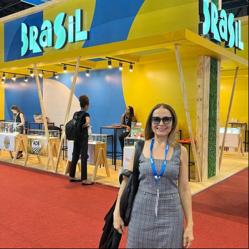 Hoje (11) a empresária Van Fernandes participa de mais uma edição da Anuga Brasil